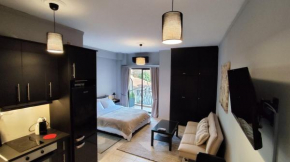 Nero Apartment
